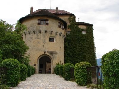 Ein Ausflug der sich lohnt: Schloss Schenna