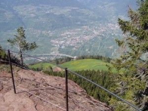 Blick auf Lana bei Meran in Südtirol