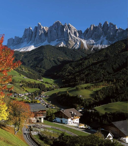 Blick auf Villnöß im Eisacktal