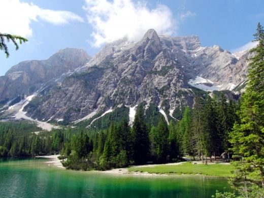 Am Pragser Wildsee