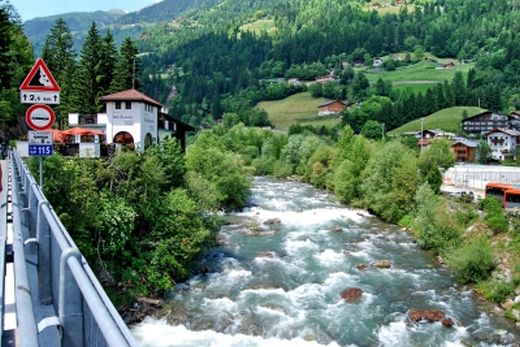 Wildbach bei St. Leonhard im Passeiertal